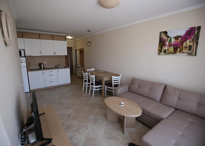 Szálloda In Rif 3 Ravda