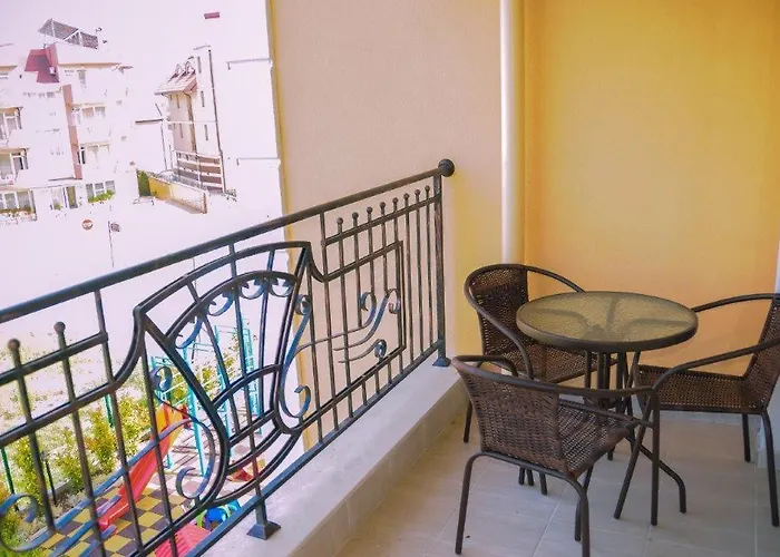 In Rif 3 Szálloda 3*