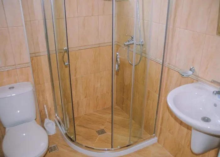 In Rif 3 Szálloda 3*