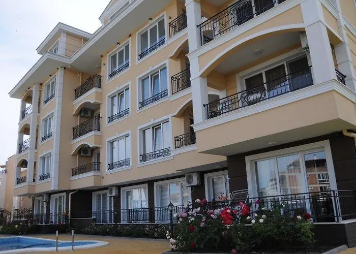 In Rif 3 Szálloda 3*