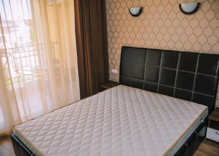 In Rif 3 Szálloda Ravda